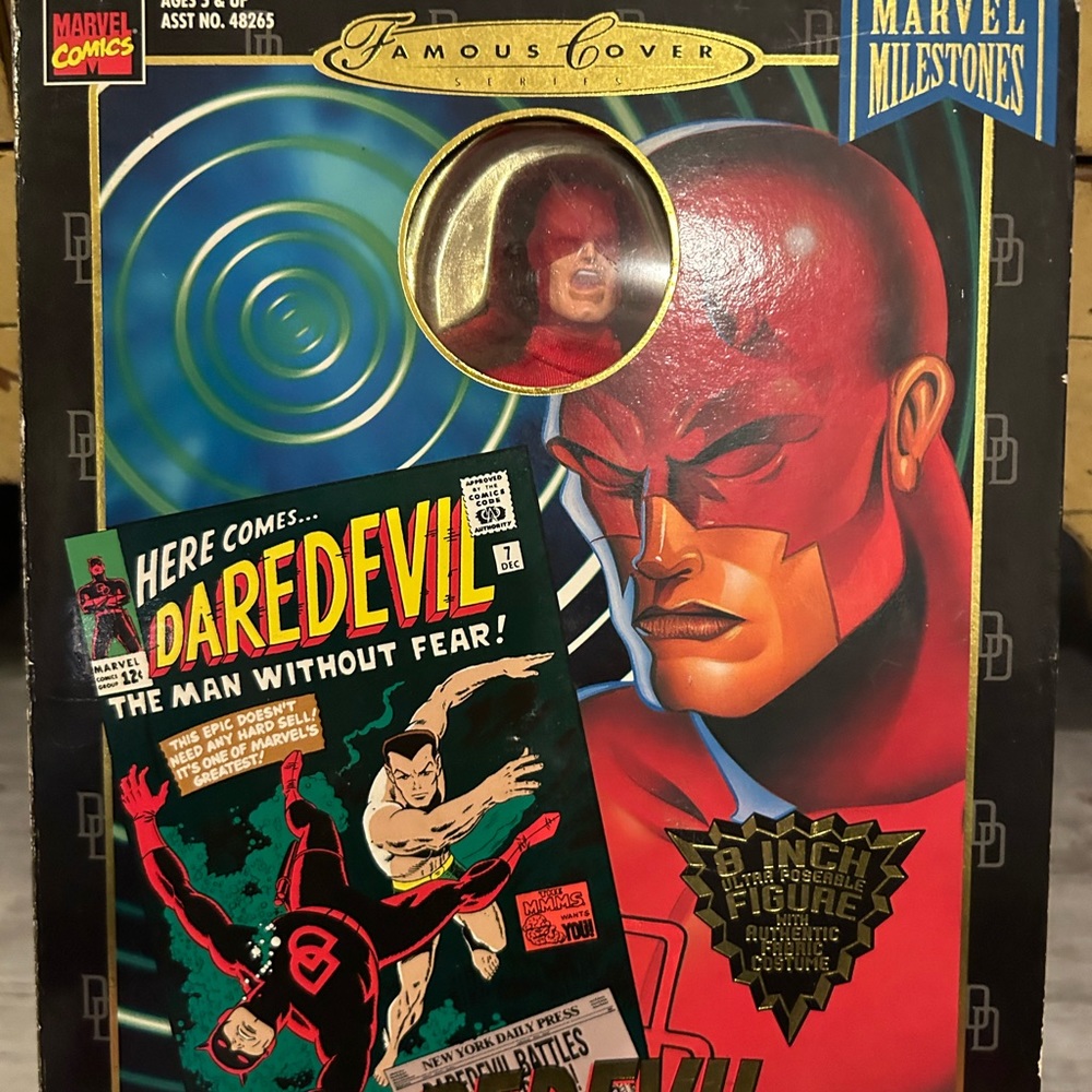 Marvel milestones Daredevil figurine